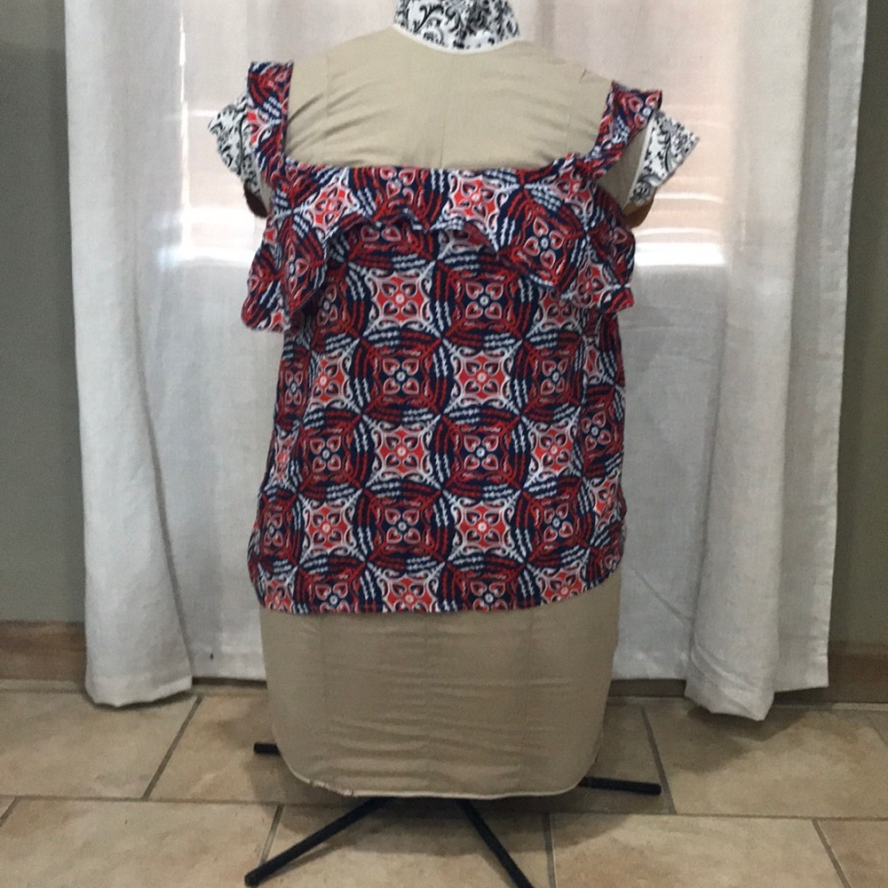 Orange and blue top! Great for Chicago bear fans!